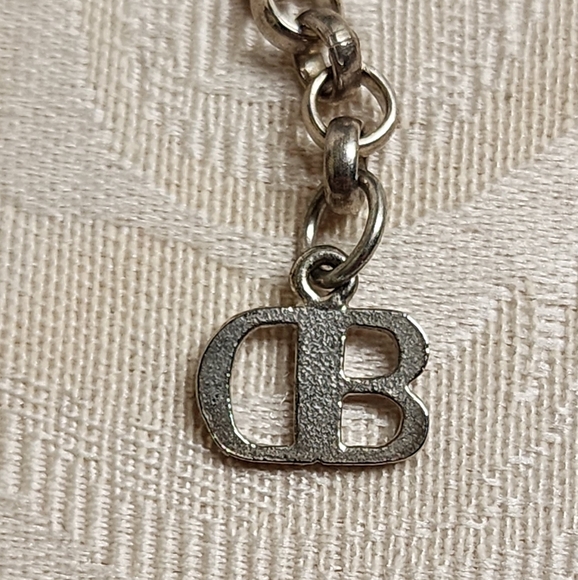 Vintage Signed DB Aurora Borealis Silver Choker Necklace with Teardrop Pendant - Picture 4 of 12